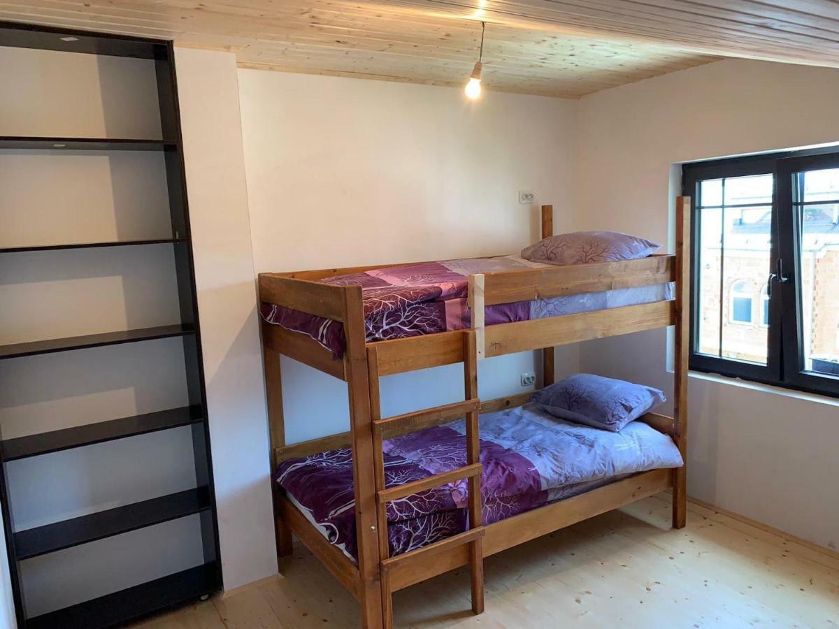 Guest House Tivko Katce Γκόστιβαρ Εξωτερικό φωτογραφία